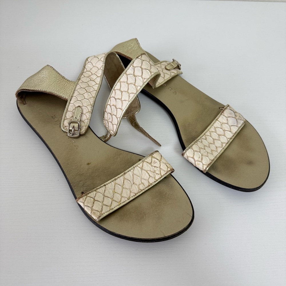 Zingara Cream Textured Leather Sandals, Size 8